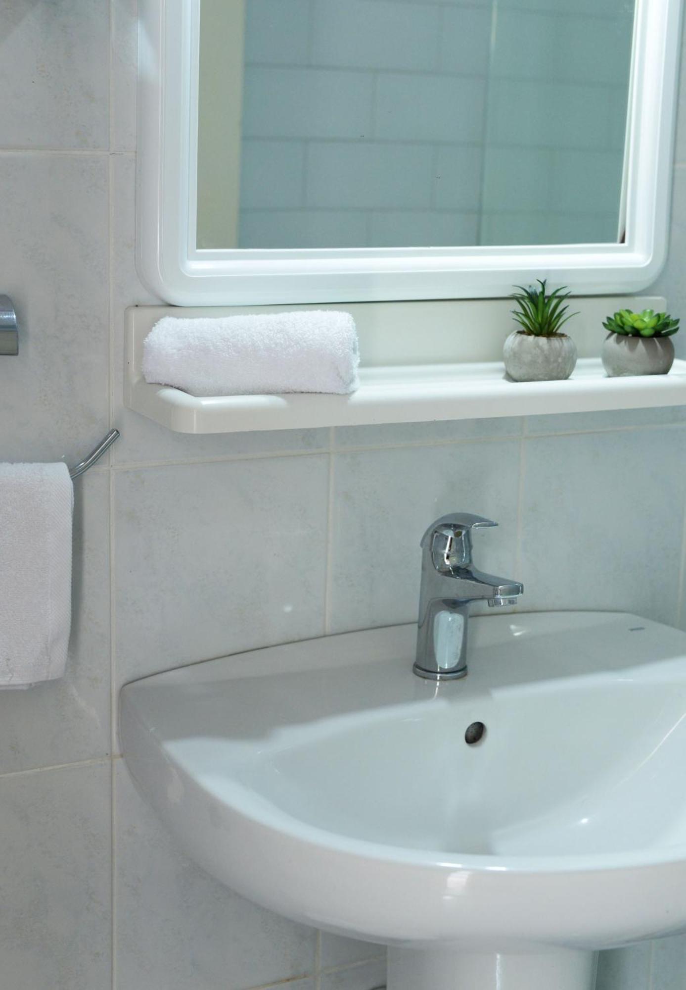Anthelia Apartments Миртеа Экстерьер фото